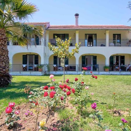 La Casa De Dalia Hotel Lefkimmi  Ngoại thất bức ảnh