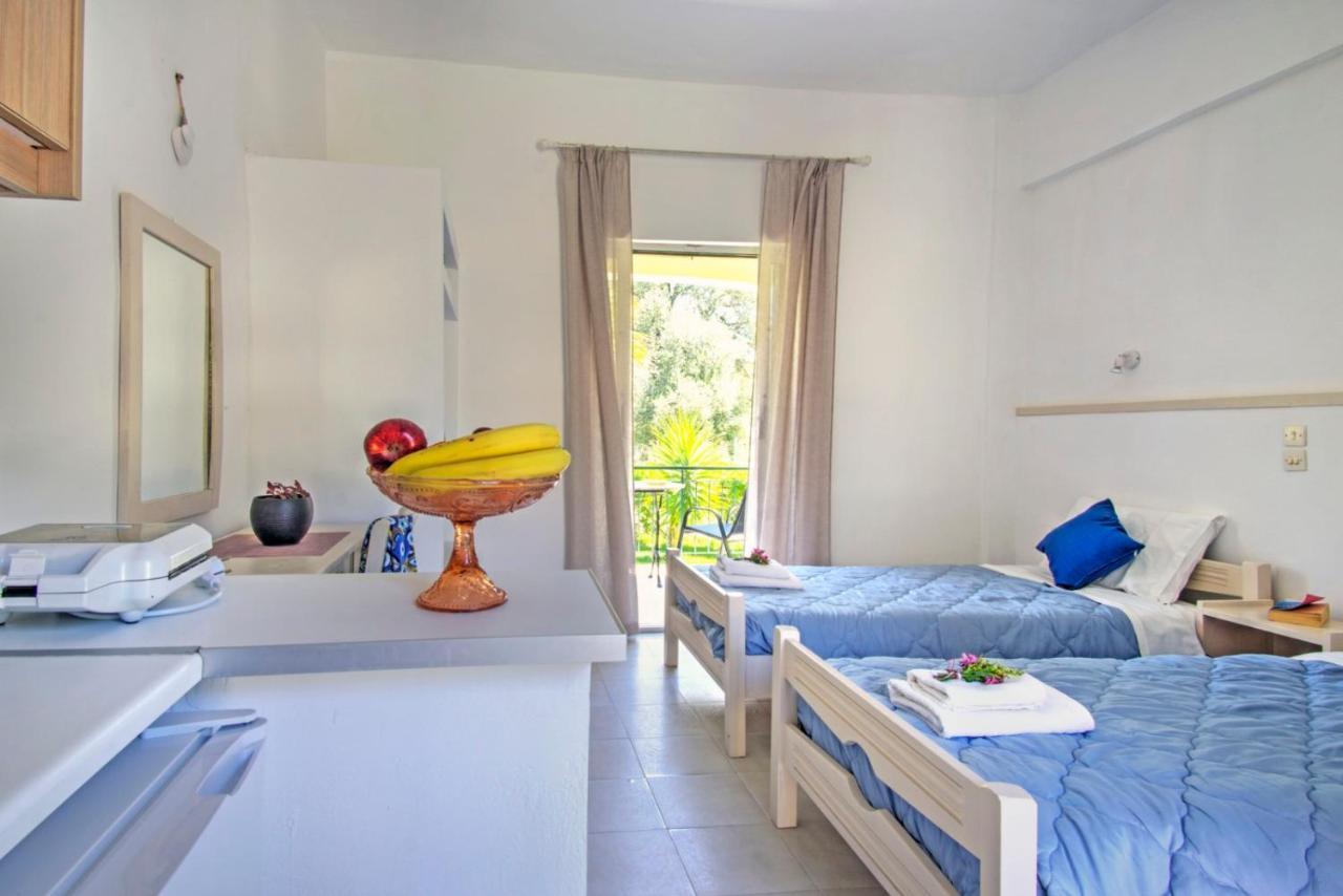 La Casa De Dalia Hotel Lefkimmi  Ngoại thất bức ảnh